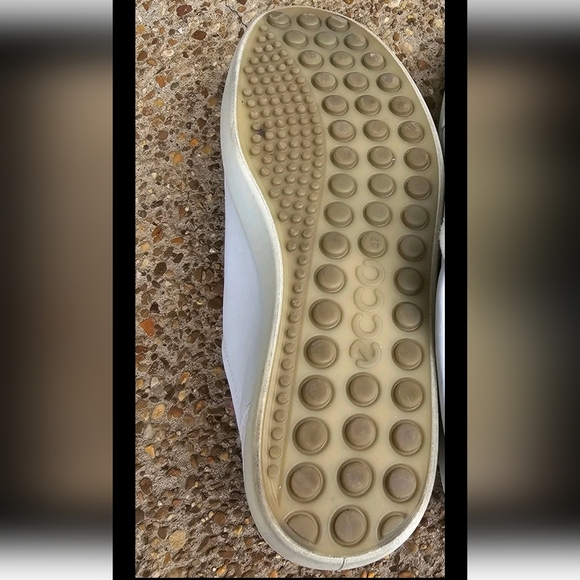 Ecco 7 Sneakers White Nubuck Leather Size 6.5 Wide Comfort Durable Shoes - Picture 9 of 10
